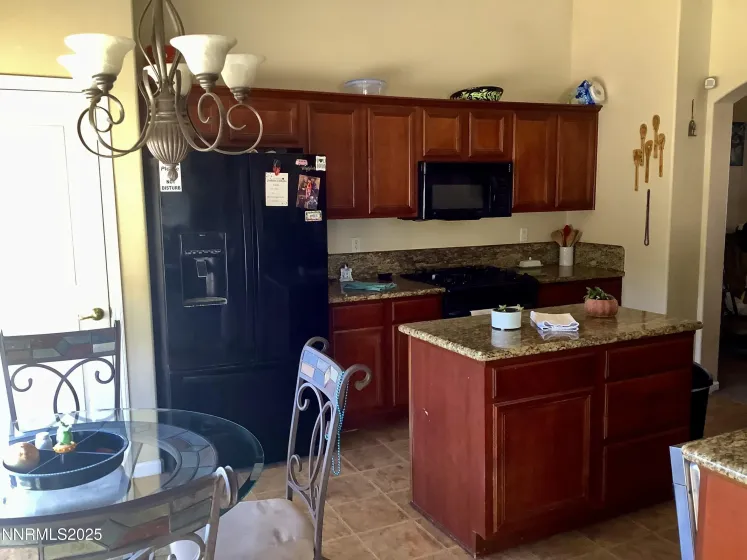 211 Shady Grove, Dayton, Nevada 89403, 3 Bedrooms Bedrooms, ,2 BathroomsBathrooms,Residential,Residential,Shady Grove,250057824