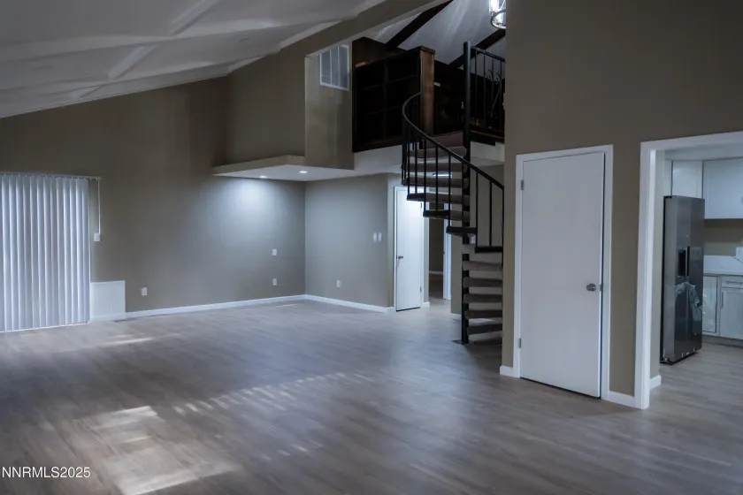 360 Riverview, Reno, Nevada 89509, 2 Bedrooms Bedrooms, ,2 BathroomsBathrooms,Residential,Residential,Riverview,250057827