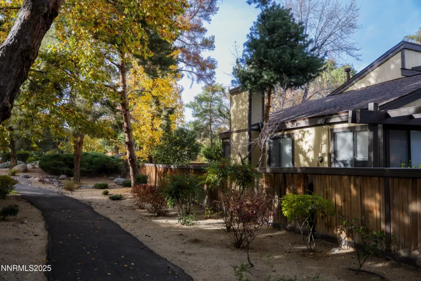 360 Riverview, Reno, Nevada 89509, 2 Bedrooms Bedrooms, ,2 BathroomsBathrooms,Residential,Residential,Riverview,250057827