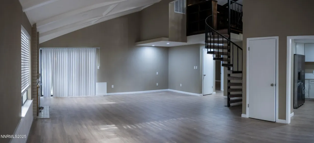 360 Riverview, Reno, Nevada 89509, 2 Bedrooms Bedrooms, ,2 BathroomsBathrooms,Residential,Residential,Riverview,250057827