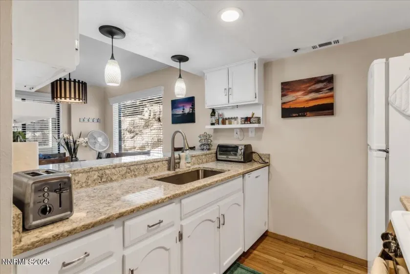 759 Boulder Ct, Stateline, Nevada 89449, 2 Bedrooms Bedrooms, ,2 BathroomsBathrooms,Residential,Residential,Boulder Ct,250057831