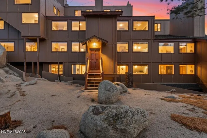 759 Boulder Ct, Stateline, Nevada 89449, 2 Bedrooms Bedrooms, ,2 BathroomsBathrooms,Residential,Residential,Boulder Ct,250057831