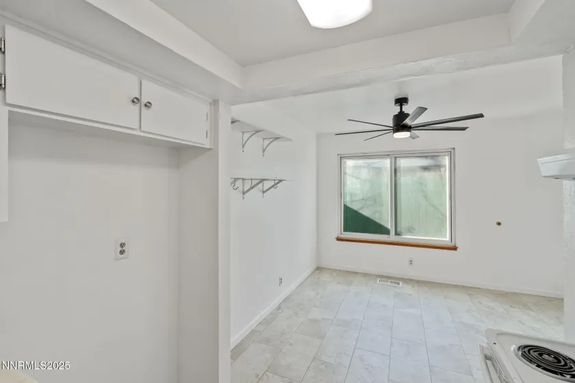 1889 Merchant, Sparks, Nevada 89431, 3 Bedrooms Bedrooms, ,2 BathroomsBathrooms,Residential,Residential,Merchant,250057834