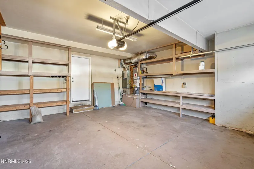 1889 Merchant, Sparks, Nevada 89431, 3 Bedrooms Bedrooms, ,2 BathroomsBathrooms,Residential,Residential,Merchant,250057834