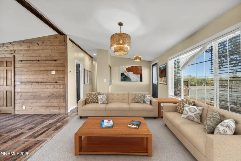 5225 White Oak, Silver Springs, Nevada 89429, 5 Bedrooms Bedrooms, ,3 BathroomsBathrooms,Residential,Residential,White Oak,250057833