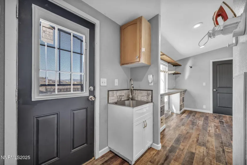 5225 White Oak, Silver Springs, Nevada 89429, 5 Bedrooms Bedrooms, ,3 BathroomsBathrooms,Residential,Residential,White Oak,250057833