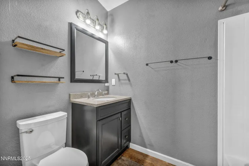 5225 White Oak, Silver Springs, Nevada 89429, 5 Bedrooms Bedrooms, ,3 BathroomsBathrooms,Residential,Residential,White Oak,250057833