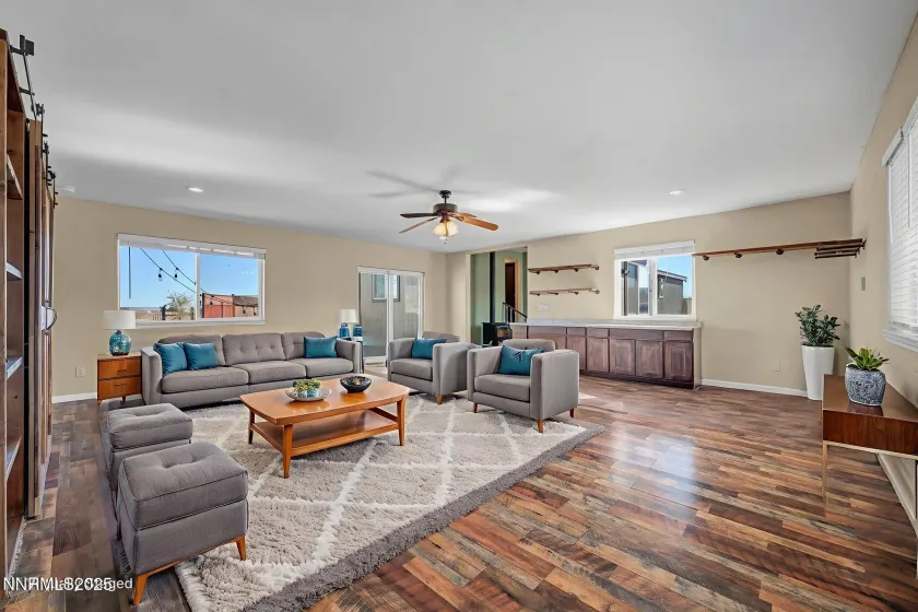 5225 White Oak, Silver Springs, Nevada 89429, 5 Bedrooms Bedrooms, ,3 BathroomsBathrooms,Residential,Residential,White Oak,250057833