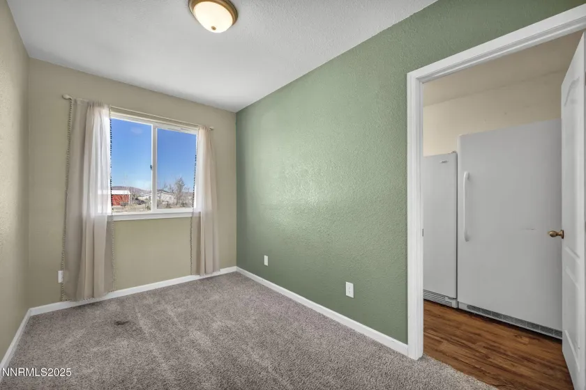 5225 White Oak, Silver Springs, Nevada 89429, 5 Bedrooms Bedrooms, ,3 BathroomsBathrooms,Residential,Residential,White Oak,250057833