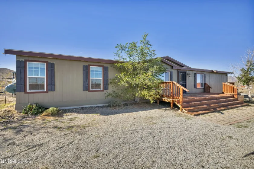 5225 White Oak, Silver Springs, Nevada 89429, 5 Bedrooms Bedrooms, ,3 BathroomsBathrooms,Residential,Residential,White Oak,250057833