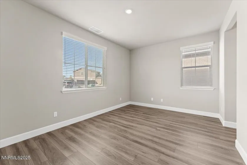 7090 Lemur Lndg, Sparks, Nevada 89436, 4 Bedrooms Bedrooms, ,2 BathroomsBathrooms,Residential,Residential,Lemur Lndg,250057835