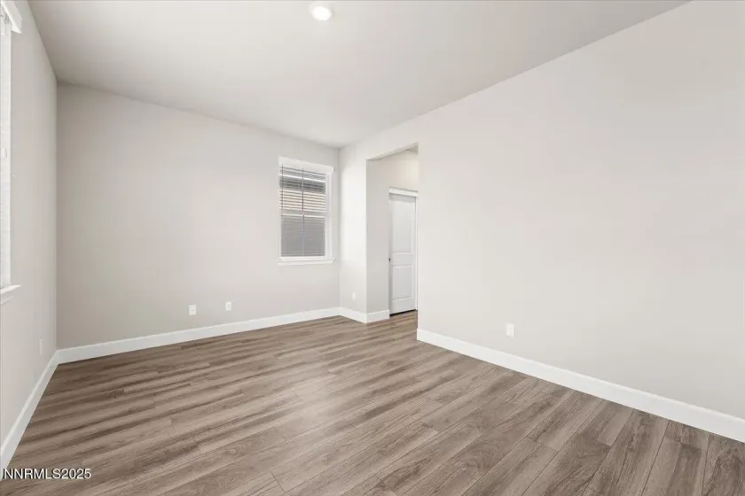 7090 Lemur Lndg, Sparks, Nevada 89436, 4 Bedrooms Bedrooms, ,2 BathroomsBathrooms,Residential,Residential,Lemur Lndg,250057835