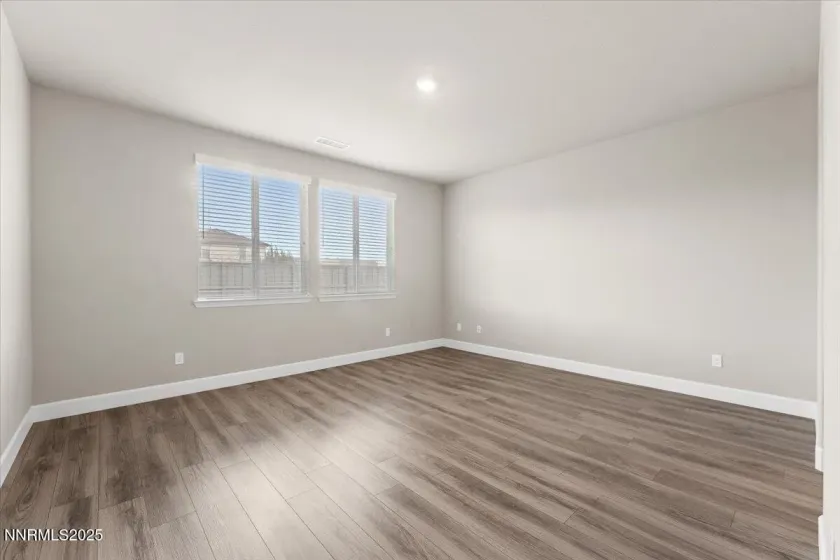 7090 Lemur Lndg, Sparks, Nevada 89436, 4 Bedrooms Bedrooms, ,2 BathroomsBathrooms,Residential,Residential,Lemur Lndg,250057835