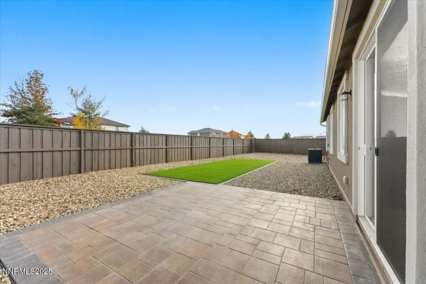 7090 Lemur Lndg, Sparks, Nevada 89436, 4 Bedrooms Bedrooms, ,2 BathroomsBathrooms,Residential,Residential,Lemur Lndg,250057835