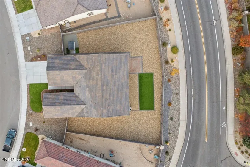 7090 Lemur Lndg, Sparks, Nevada 89436, 4 Bedrooms Bedrooms, ,2 BathroomsBathrooms,Residential,Residential,Lemur Lndg,250057835