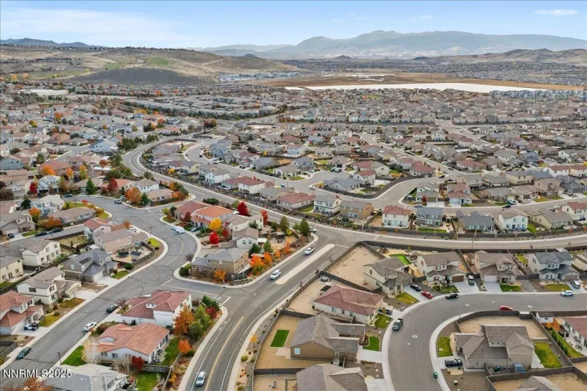 7090 Lemur Lndg, Sparks, Nevada 89436, 4 Bedrooms Bedrooms, ,2 BathroomsBathrooms,Residential,Residential,Lemur Lndg,250057835