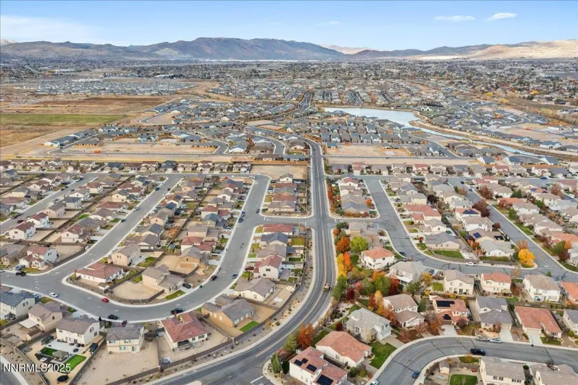 7090 Lemur Lndg, Sparks, Nevada 89436, 4 Bedrooms Bedrooms, ,2 BathroomsBathrooms,Residential,Residential,Lemur Lndg,250057835