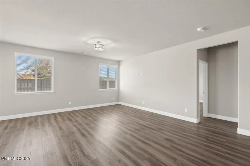 7090 Lemur Lndg, Sparks, Nevada 89436, 4 Bedrooms Bedrooms, ,2 BathroomsBathrooms,Residential,Residential,Lemur Lndg,250057835