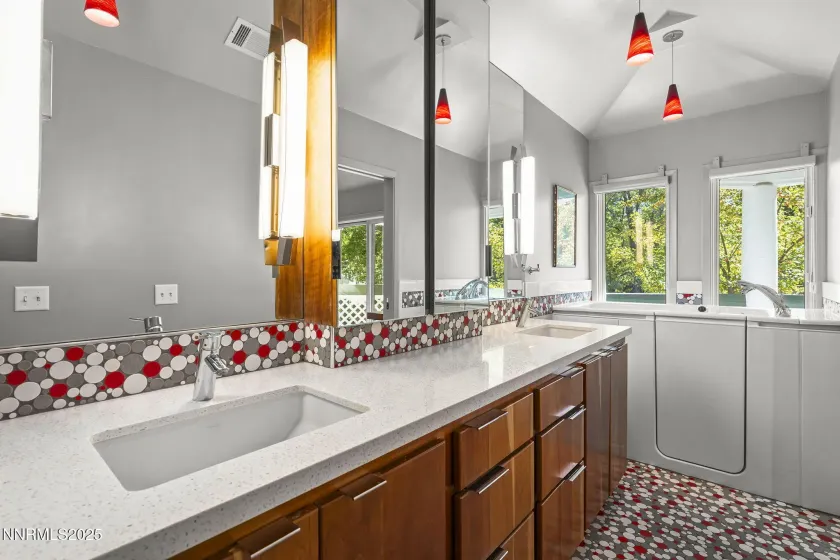 6302 Green Ranch, Reno, Nevada 89519, 2 Bedrooms Bedrooms, ,3 BathroomsBathrooms,Residential,Residential,Green Ranch,250057836