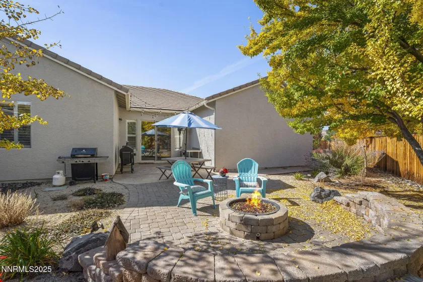 1360 Lambrays, Sparks, Nevada 89436, 4 Bedrooms Bedrooms, ,3 BathroomsBathrooms,Residential,Residential,Lambrays,250057838