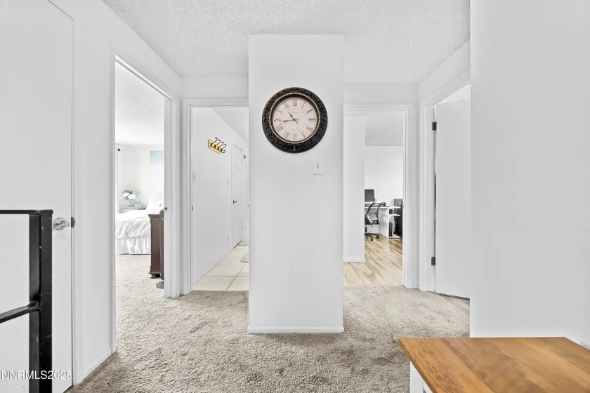 949 Crestwood, Sparks, Nevada 89434, 3 Bedrooms Bedrooms, ,2 BathroomsBathrooms,Residential,Residential,Crestwood,250057843