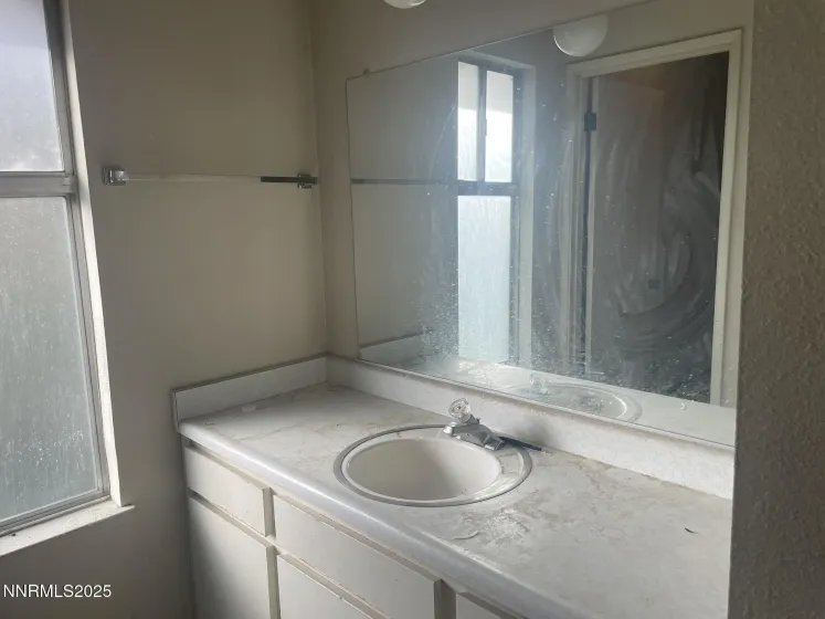 2285 King Edward, Reno, Nevada 89503, 4 Bedrooms Bedrooms, ,2 BathroomsBathrooms,Residential,Residential,King Edward,250057844