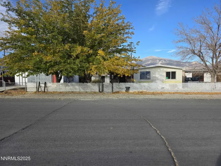 363 F, Hawthorne, Nevada 89415, 2 Bedrooms Bedrooms, ,2 BathroomsBathrooms,Residential,Residential,F,250057849
