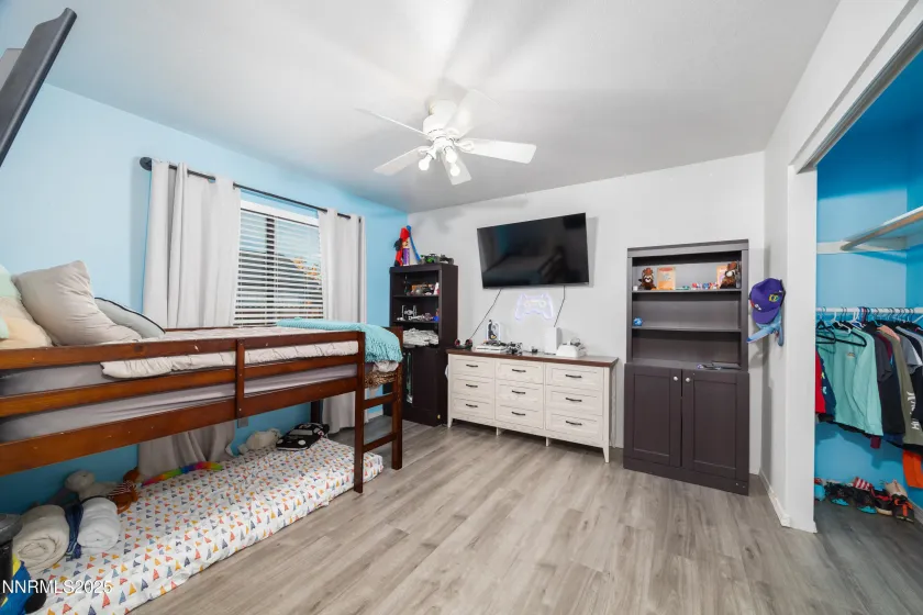 45 Sheena, Sparks, Nevada 89436, 3 Bedrooms Bedrooms, ,2 BathroomsBathrooms,Residential,Residential,Sheena,250057850