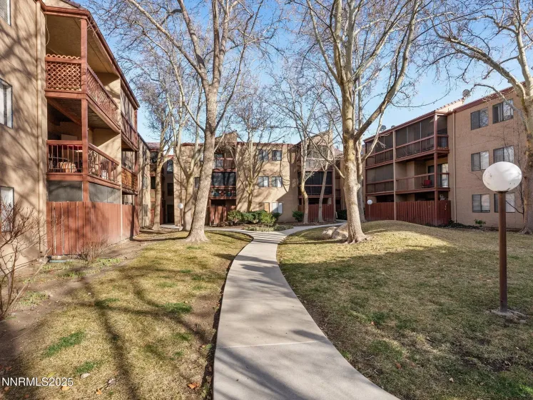 2955 Lakeside, Reno, Nevada 89509, 2 Bedrooms Bedrooms, ,1 BathroomBathrooms,Residential,Residential,Lakeside,250057851