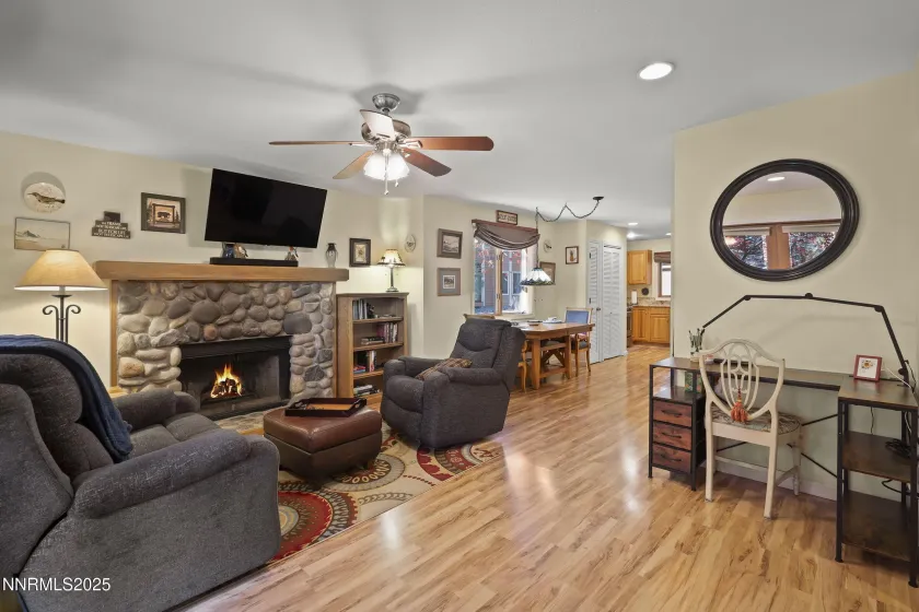 939 Incline, Incline Village, Nevada 89451, 1 Bedroom Bedrooms, ,1 BathroomBathrooms,Residential,Residential,Incline,250057610