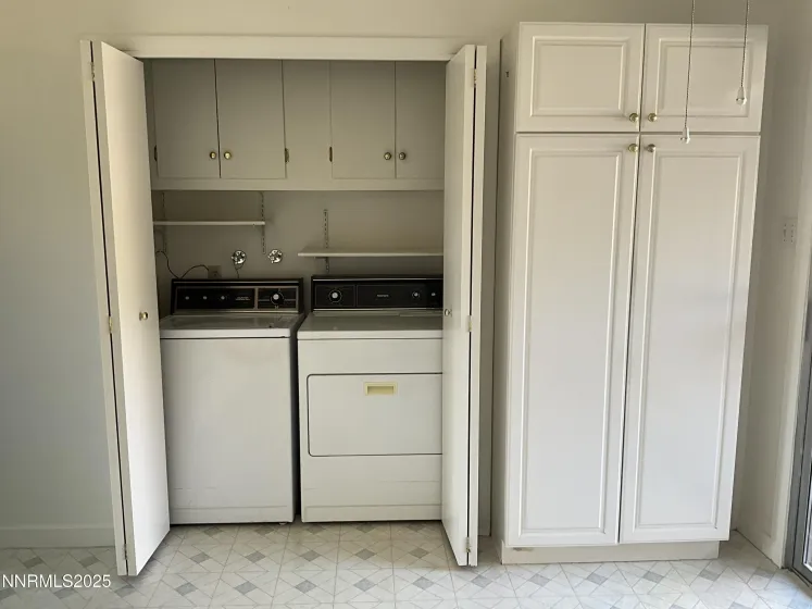 3477 Hidden Valley, Reno, Nevada 89502, 2 Bedrooms Bedrooms, ,2 BathroomsBathrooms,Residential,Residential,Hidden Valley,250056506