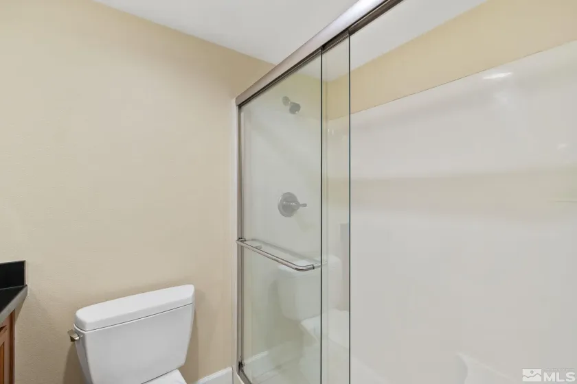 450 Arlington, Reno, Nevada 89503, 2 Bedrooms Bedrooms, ,2 BathroomsBathrooms,Residential,Residential,Arlington,240015340