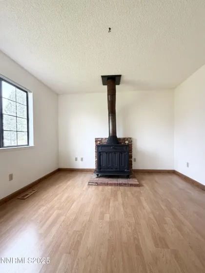 1031 Wagon Wheel, Gardnerville, Nevada 89460, 2 Bedrooms Bedrooms, ,1 BathroomBathrooms,Residential,Residential,Wagon Wheel,250057863