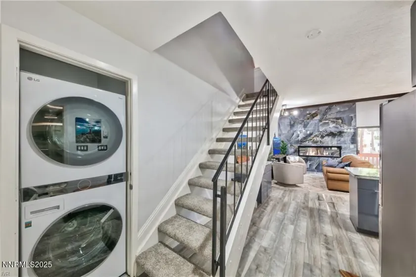 807 Alder, Incline Village, Nevada 89451, 3 Bedrooms Bedrooms, ,3 BathroomsBathrooms,Residential,Residential,Alder,250055337