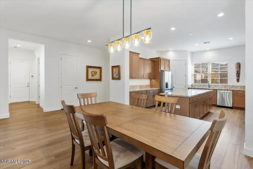 2209 Leathermans, Reno, Nevada 89521, 2 Bedrooms Bedrooms, ,3 BathroomsBathrooms,Residential,Residential,Leathermans,250057867