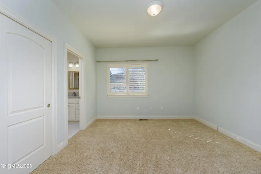 1046 Rocky Terrace, Gardnerville, Nevada 89460, 4 Bedrooms Bedrooms, ,4 BathroomsBathrooms,Residential,Residential,Rocky Terrace,250057870