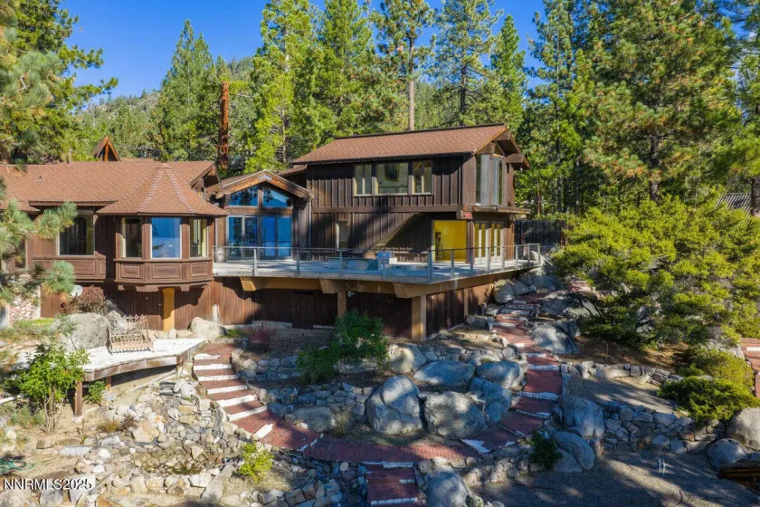 20 Calaneva, Crystal Bay, Nevada 89402, 9 Bedrooms Bedrooms, ,10 BathroomsBathrooms,Residential,Residential,Calaneva,250057877