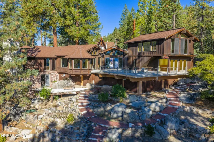 20 Calaneva, Crystal Bay, Nevada 89402, 9 Bedrooms Bedrooms, ,10 BathroomsBathrooms,Residential,Residential,Calaneva,250057877