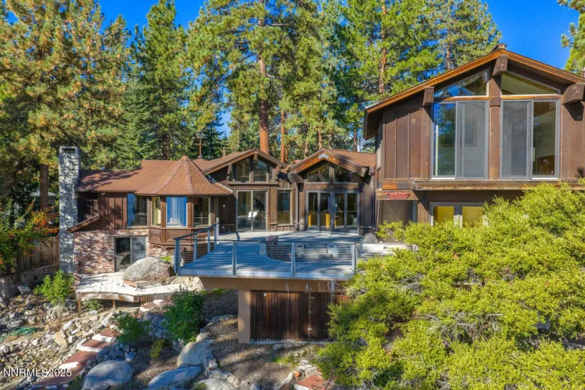 20 Calaneva, Crystal Bay, Nevada 89402, 9 Bedrooms Bedrooms, ,10 BathroomsBathrooms,Residential,Residential,Calaneva,250057877