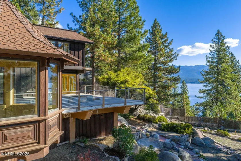 20 Calaneva, Crystal Bay, Nevada 89402, 9 Bedrooms Bedrooms, ,10 BathroomsBathrooms,Residential,Residential,Calaneva,250057877