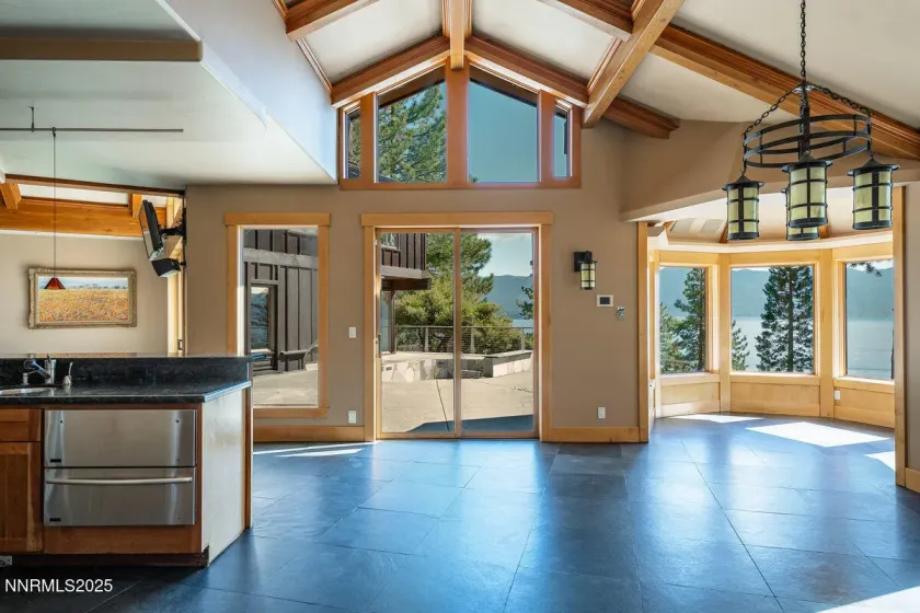 20 Calaneva, Crystal Bay, Nevada 89402, 9 Bedrooms Bedrooms, ,10 BathroomsBathrooms,Residential,Residential,Calaneva,250057877