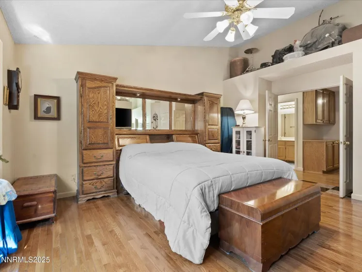 3330 Thornhill, Reno, Nevada 89509, 3 Bedrooms Bedrooms, ,2 BathroomsBathrooms,Residential,Residential,Thornhill,250057886