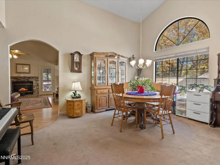 3330 Thornhill, Reno, Nevada 89509, 3 Bedrooms Bedrooms, ,2 BathroomsBathrooms,Residential,Residential,Thornhill,250057886