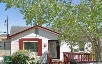 243 Claremont, Reno, Nevada 89502, 2 Bedrooms Bedrooms, ,1 BathroomBathrooms,Residential,Residential,Claremont,250057891