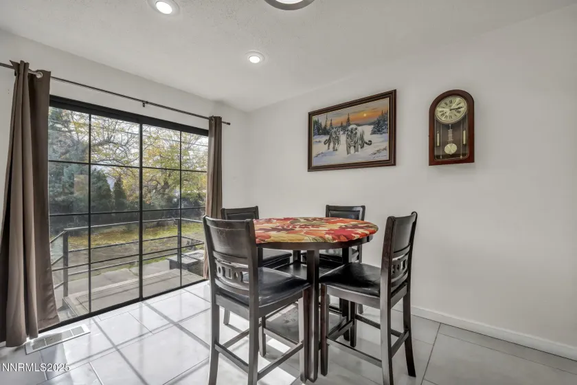 3020 Kings, Reno, Nevada 89503, 4 Bedrooms Bedrooms, ,2 BathroomsBathrooms,Residential,Residential,Kings,250057893