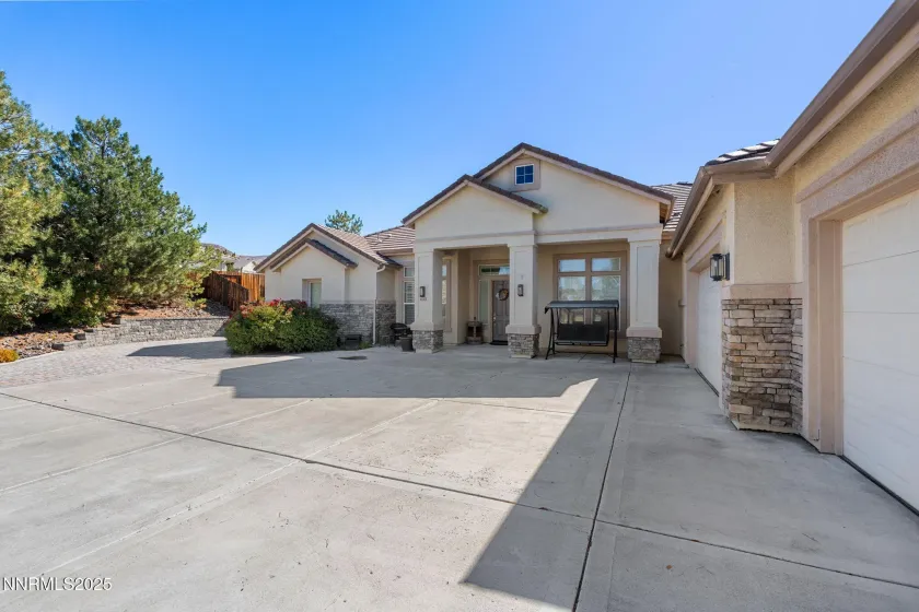 4501 Cobra, Sparks, Nevada 89436, 5 Bedrooms Bedrooms, ,3 BathroomsBathrooms,Residential,Residential,Cobra,250057892