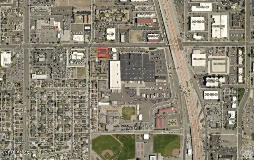 1870 Vassar, Reno, Nevada 89510, ,Commercial Sale,Residential,Vassar,250057894