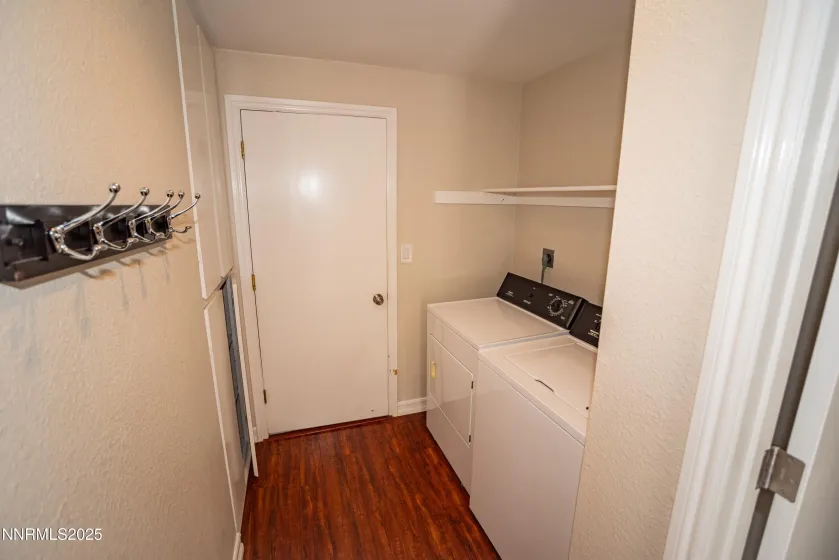 1169 Wagon Wheel, Reno, Nevada 89503, 3 Bedrooms Bedrooms, ,2 BathroomsBathrooms,Residential,Residential,Wagon Wheel,250051196