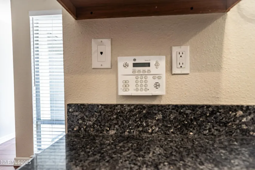 1169 Wagon Wheel, Reno, Nevada 89503, 3 Bedrooms Bedrooms, ,2 BathroomsBathrooms,Residential,Residential,Wagon Wheel,250051196