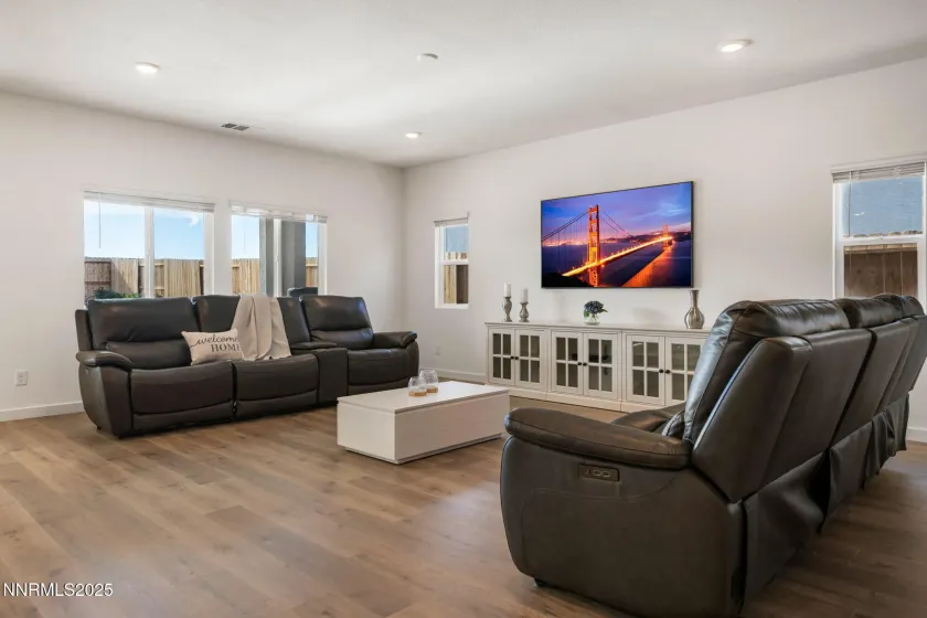 707 Butte Creek, Dayton, Nevada 89403, 4 Bedrooms Bedrooms, ,3 BathroomsBathrooms,Residential,Residential,Butte Creek,250057900